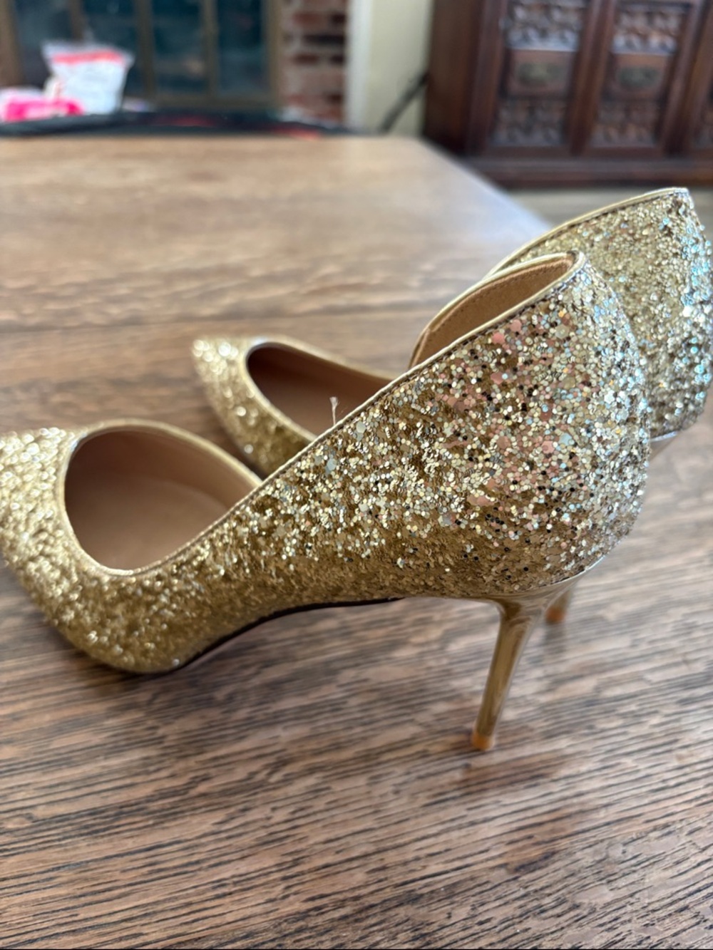 Gold Glitter Pointed-Toe High Heels - Women